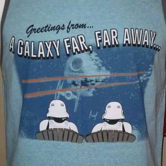 STAR WARS A GALAXY FAR FAR AWAY MOVIE GRAPHIC TANK - Picture 2 of 2